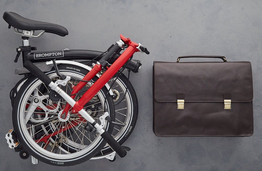 
            
                Load image into Gallery viewer, Winston Leather Cycling bag for the Brompton bicycle
            
        